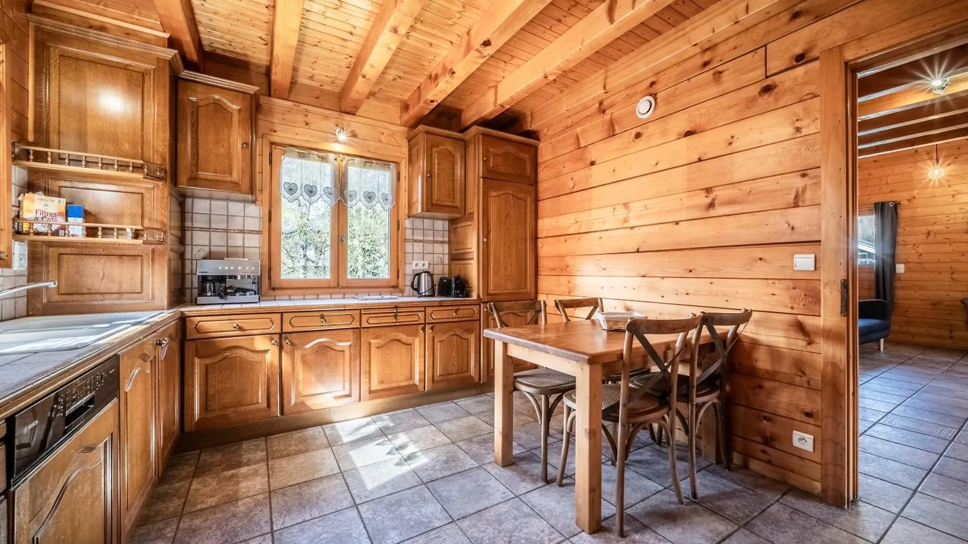 Chalet Le Reposoir - 3 Etoiles Morzine 0*,  Francja